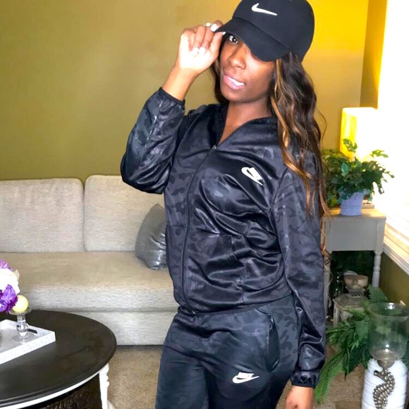 Nike Other - Nike women’s Nike set